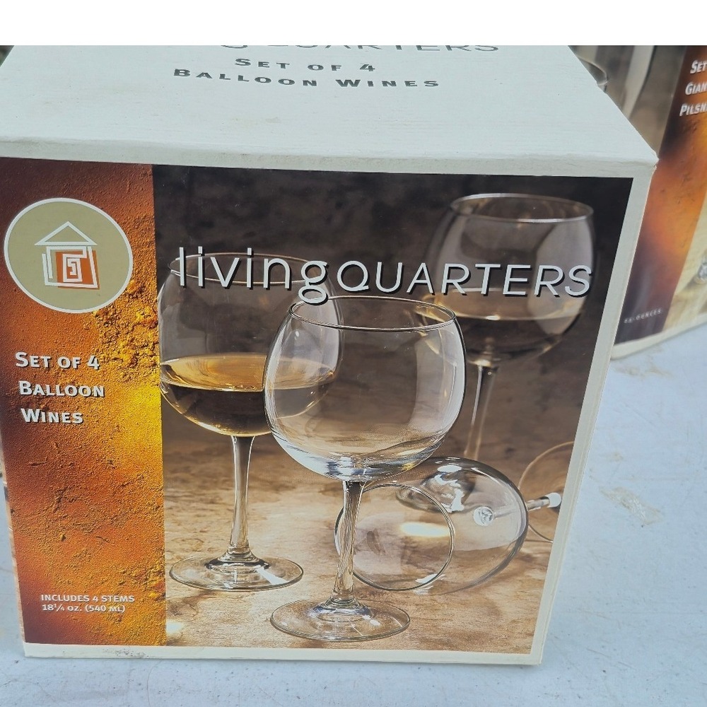 Living‎ Quarters Set of 4 Balloon Wine Glasses 18.25 oz Red Wine Stemware USA